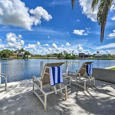 Vila Pet-Friendly Escape With Dock And Kayaks In Cape Coral Exteriér fotografie