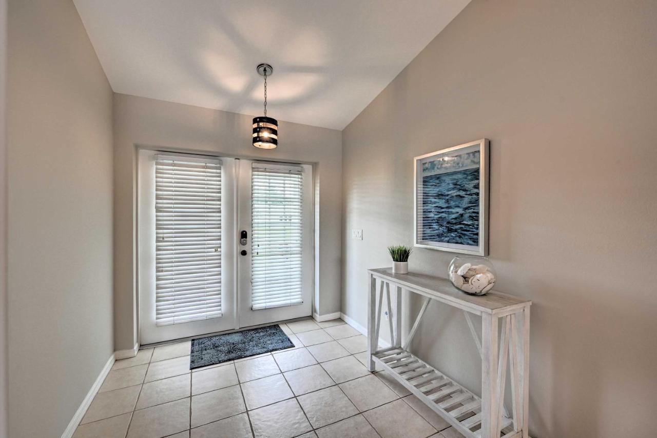 Vila Pet-Friendly Escape With Dock And Kayaks In Cape Coral Exteriér fotografie