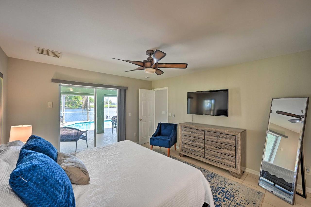 Vila Pet-Friendly Escape With Dock And Kayaks In Cape Coral Exteriér fotografie