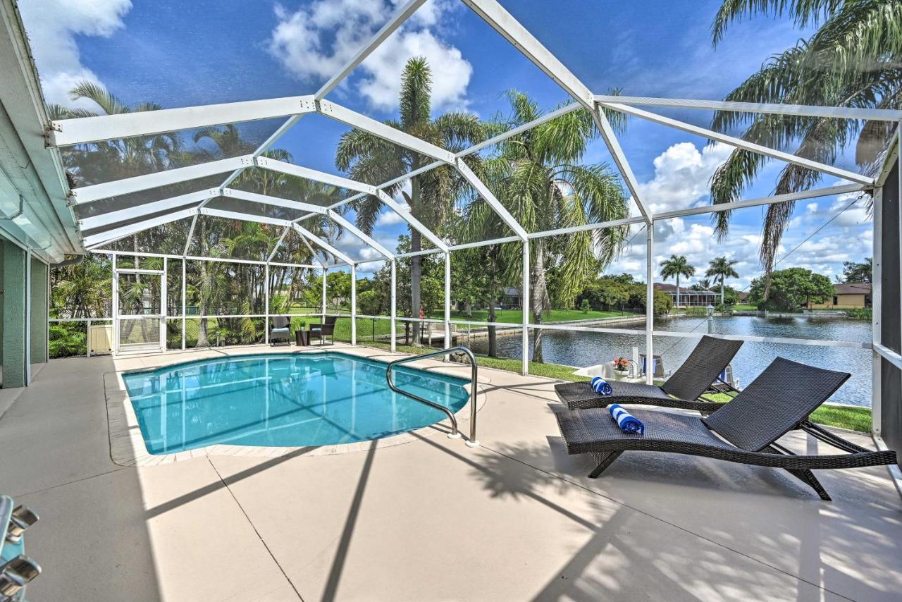 Vila Pet-Friendly Escape With Dock And Kayaks In Cape Coral Exteriér fotografie