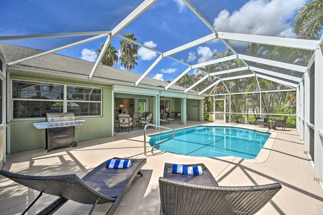 Vila Pet-Friendly Escape With Dock And Kayaks In Cape Coral Exteriér fotografie