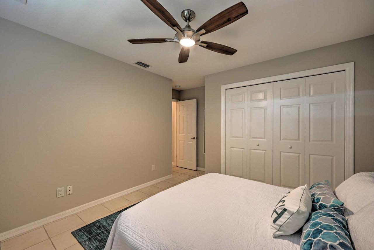 Vila Pet-Friendly Escape With Dock And Kayaks In Cape Coral Exteriér fotografie